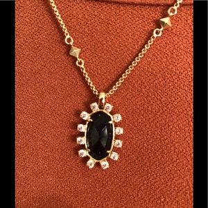 Kendra Scott pendant necklace